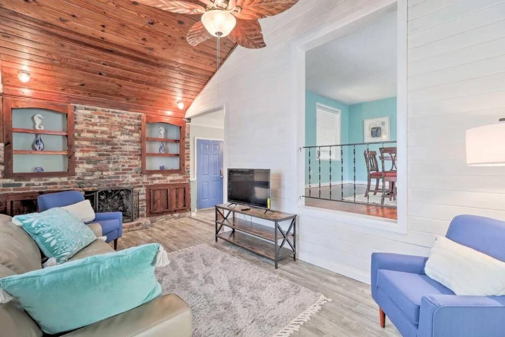 Pool Home Sleeps 6 With Large Fenced Yard 傑克遜維爾 外观 照片